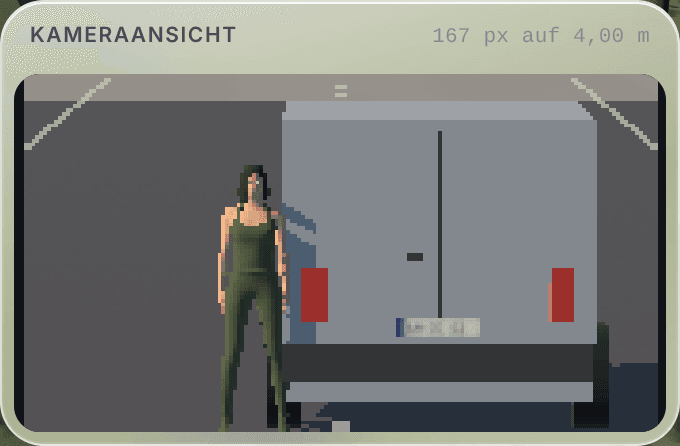 Die Kameraansicht des cctvfinder: eine Person auf 84 Pixel Breite, deutlich verpixelt, das Gesicht nicht mehr zuzuordnen.